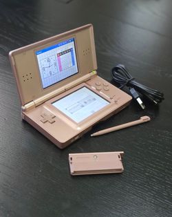 Ds lite metallic rose gold fully functional