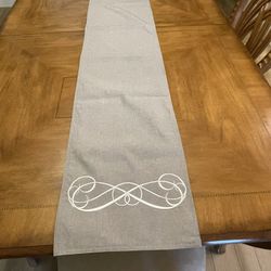 Laura Ashley Lined Table Runner 