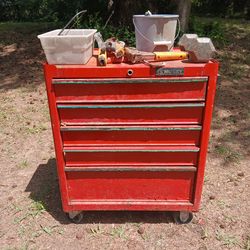 Husky Metal Tool Cabinet Wirh Tools