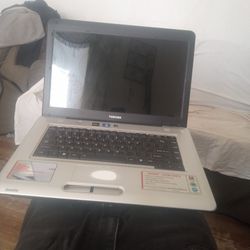 Toshiba Satellite With DVD Player 