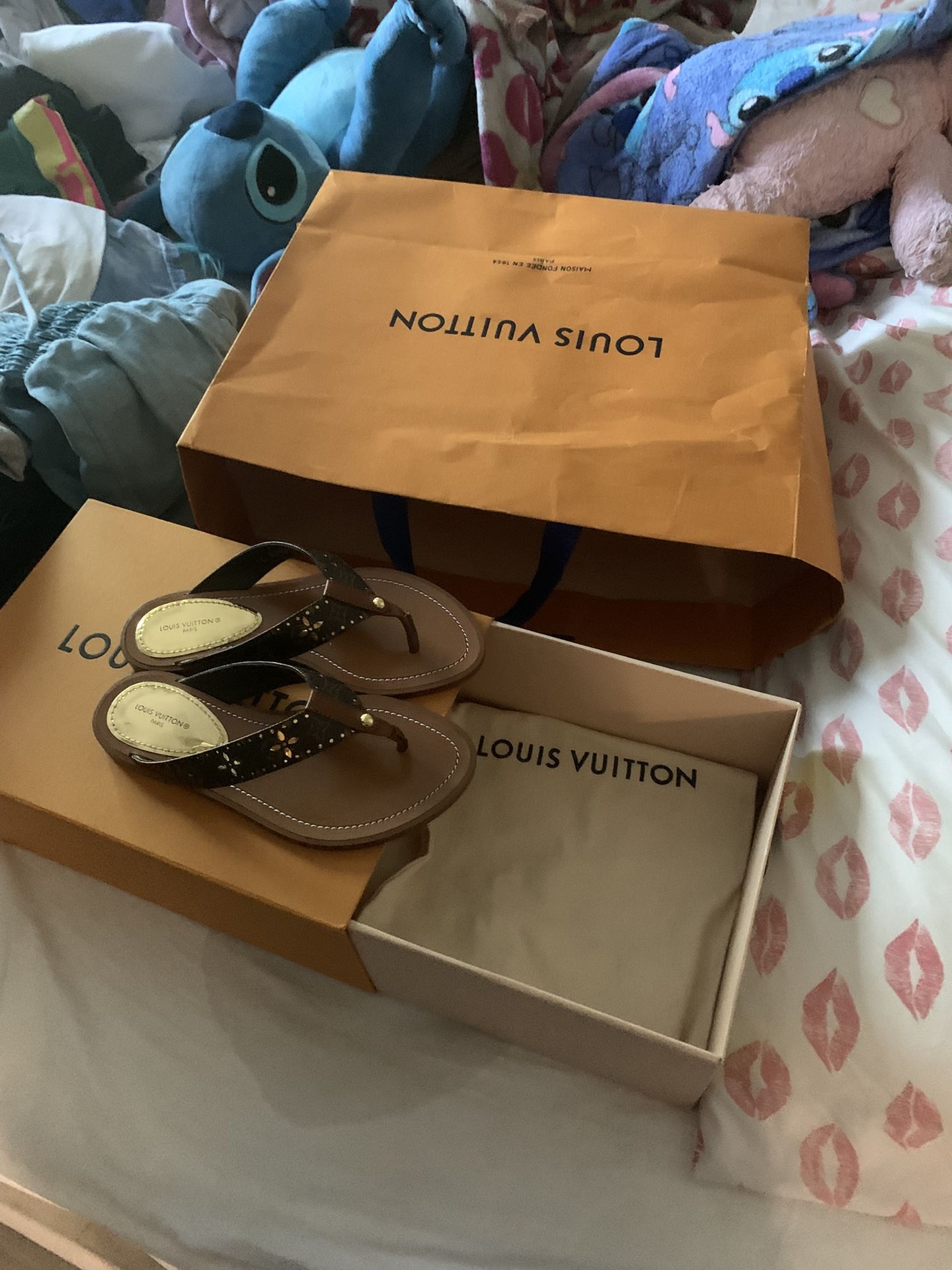 Louis Vuitton 