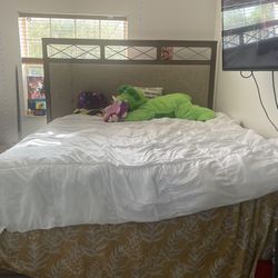 King Size Bed With Mattress And Box Spring 