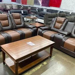 Living Room Set Reclining Sofa and Loveseat Briscoe 