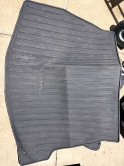 2023 Subaru Solterra Trunk Mat – OEM Cargo Liner