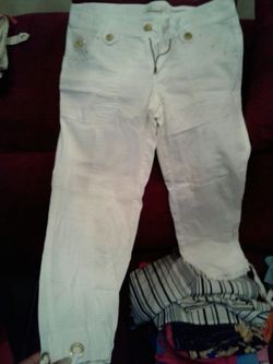 Size 1 South pole white capris