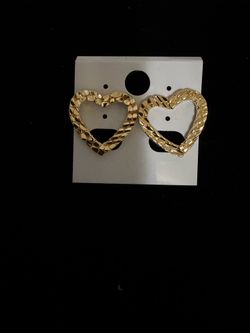 Heart Shape Nugget Stud Earrings