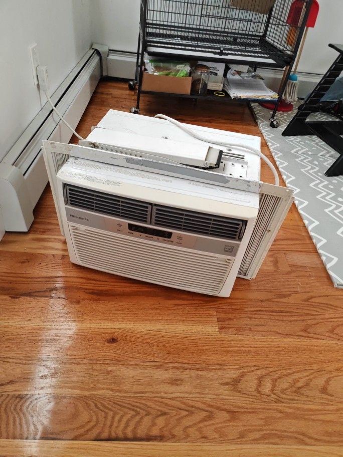 Window AC