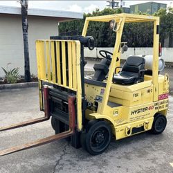 Hyster 4000 Lb Forklift 