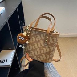 Bag women‘s versatile niche large capacity 2025 new fashion bucket bag handbag cross-body bag going out tote bag