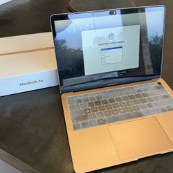 2019 MacBook Air Gold with box 13-inch 256GB SSD UNLOCKED