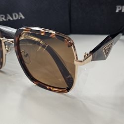 Glasses Price Is Firm