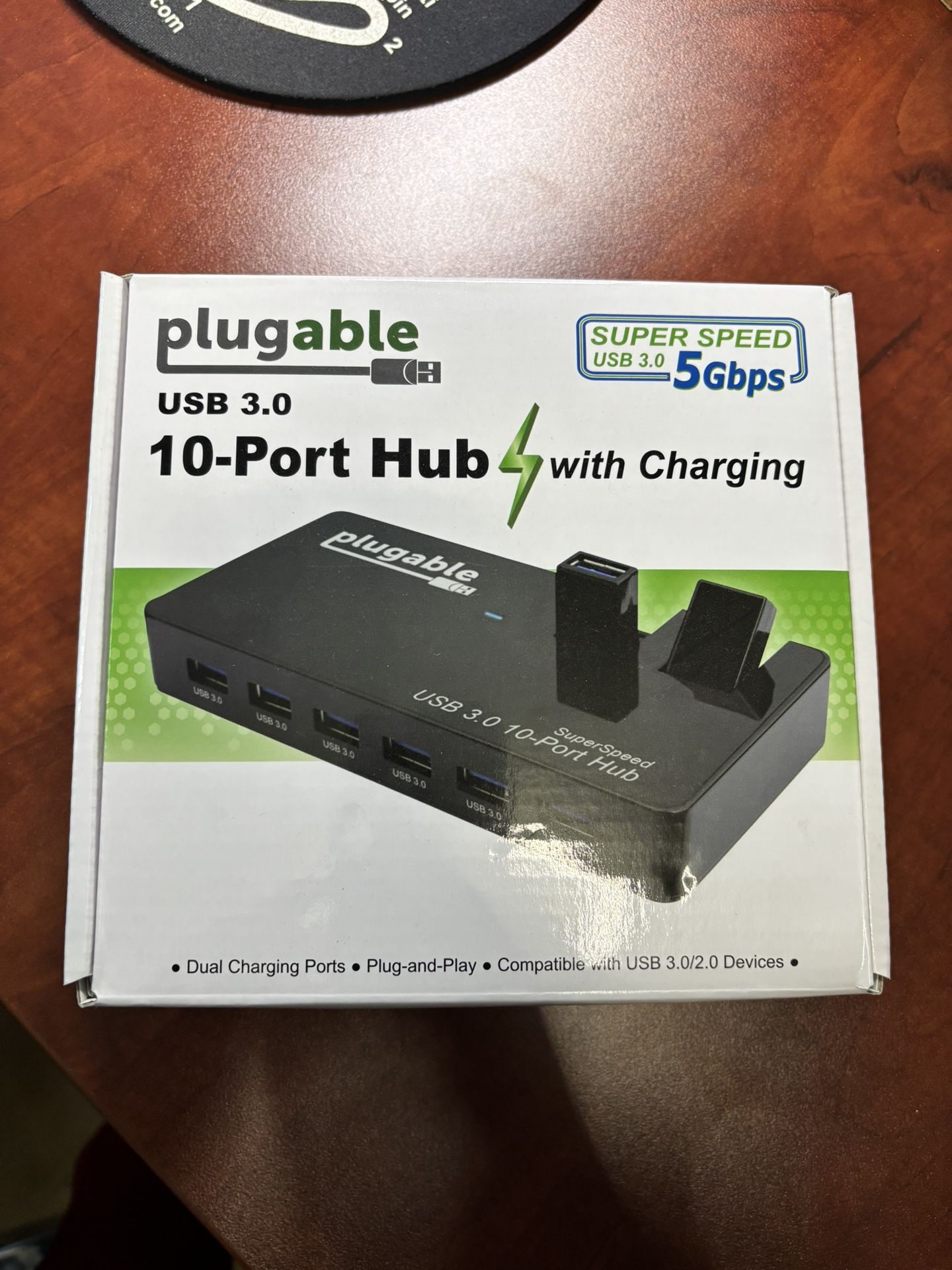 10 Port USB Hub - Plugable