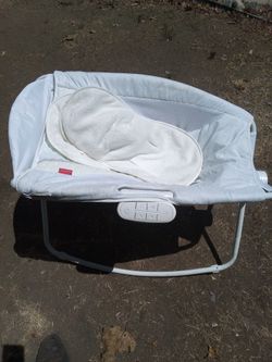 !! Baby Bassinet Works Great