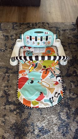 Baby playmat