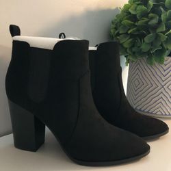 Booties NEW Women's Block High Heel Ankle Boots Size 7