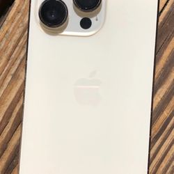 iPhone 14 Pro Max  5 Month Old Unlocked 