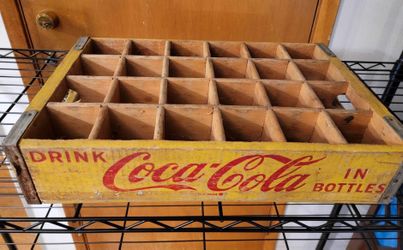Vintage Cocoa Cola Bottle Crate 