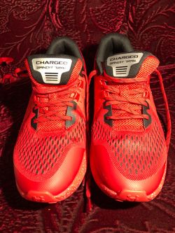Under Armour mens sneakers shoes size 10.5