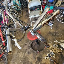 Pura VIDA BICYCLE SHOP