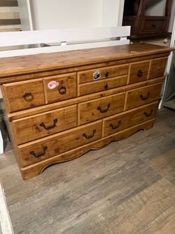 Dresser