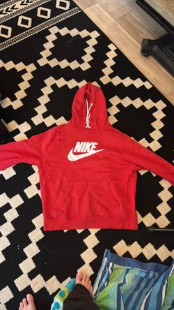 red nike xl