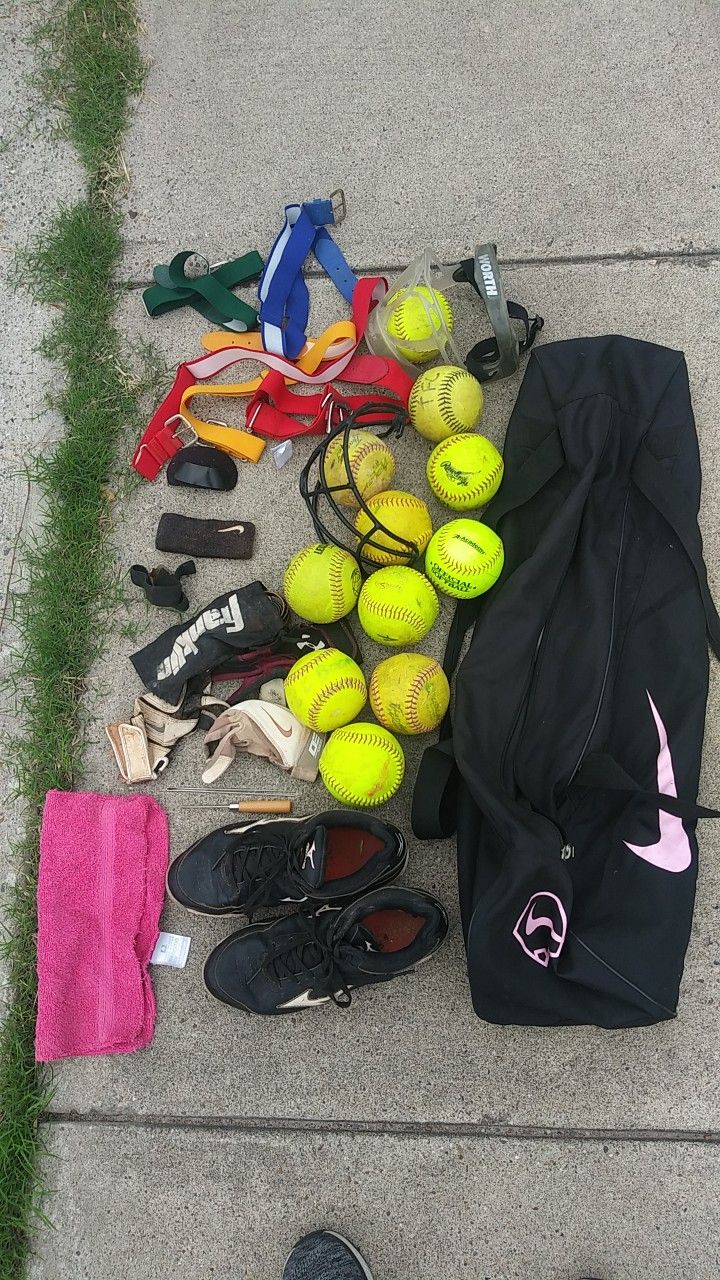 Girls Softball Gear