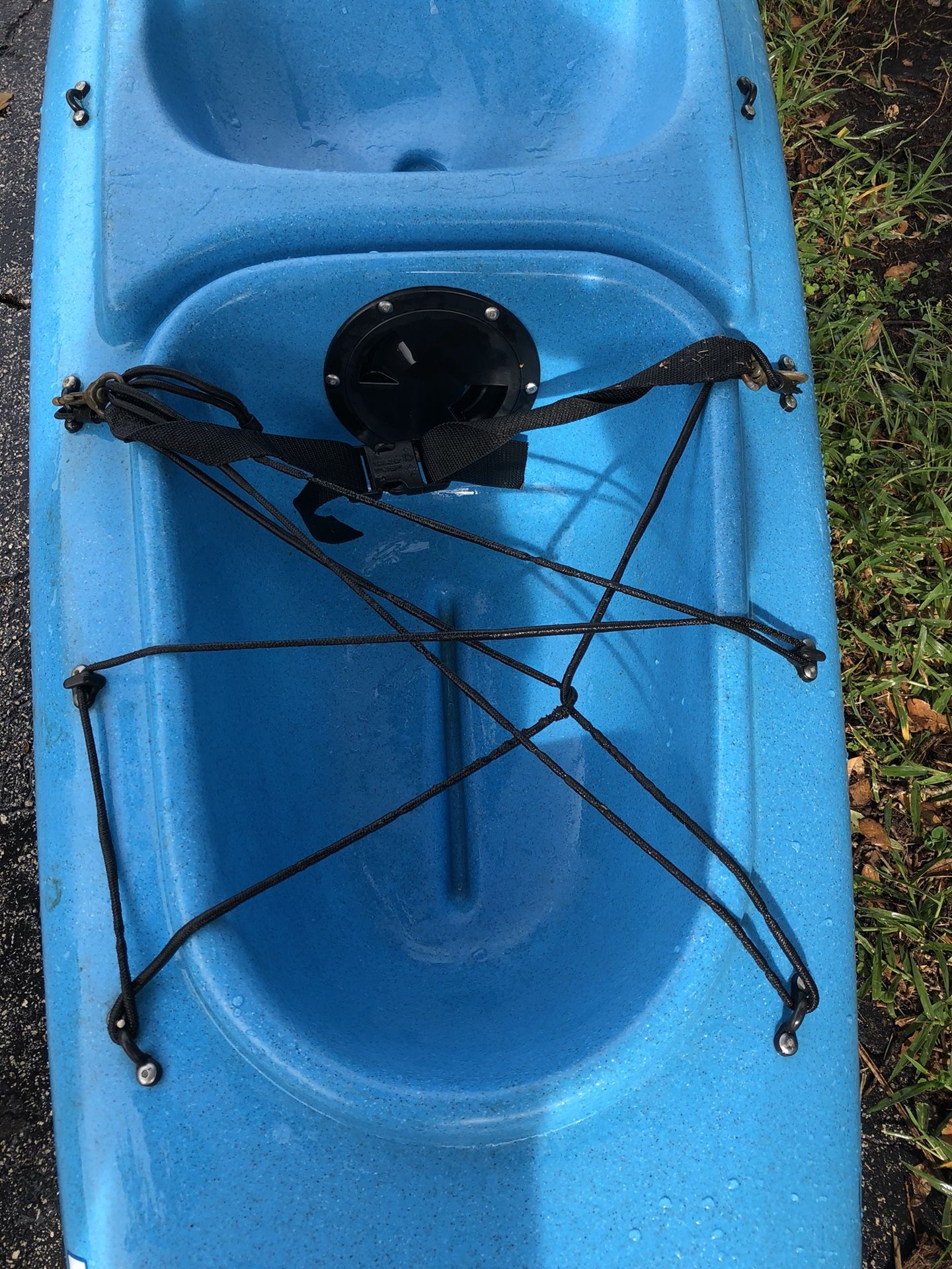 12’ Hobie Pursuit Kayak Priced To Sell ASAP! for Sale in North Palm