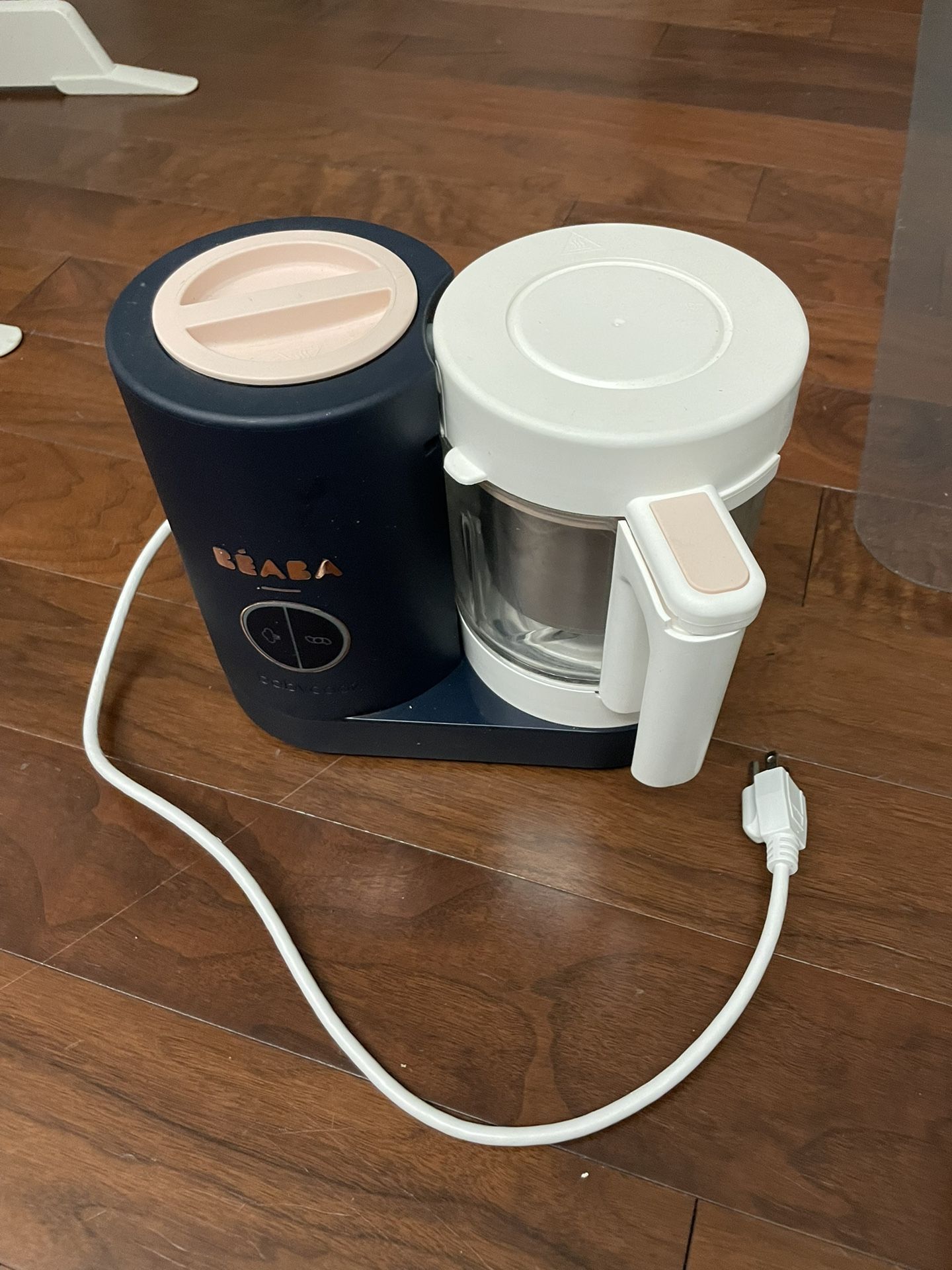 Excellent Condition, Baby Food Maker, BEABA Babycook Neo Baby Food