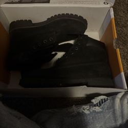 Black Timberlands