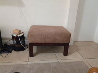 Brown furniture. Very cozy