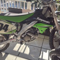 Kawasaki Kx250f ( TRADING FOR A TALARIA OR ANY OTHER BIKE)