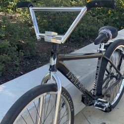Throne 29er (625$ Or Trades For Street Co) Look At Description For Part list 