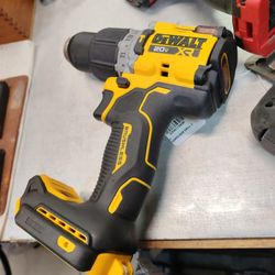 New Style DeWalt 20v Drill Driver