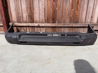1994’ - 2004’ Nissan Pathfinder (W/ Tire Holder) Rear Bumper