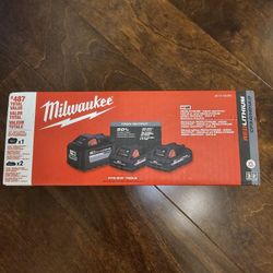 Milwaukee M18 12.0 & (2) 3.0 Battery Kit