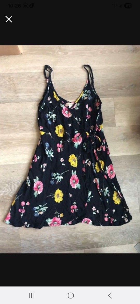 Women Soft Flower Floral Adjustable Strap Wrap Style Black Dress