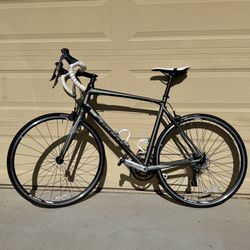 Giant Contend 3 Road Bike Large Frame