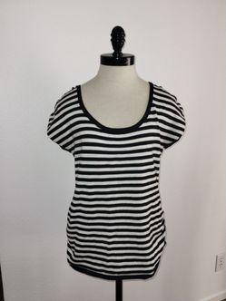 Rue 21 Juniors Black White Open Back Blouse Size XL