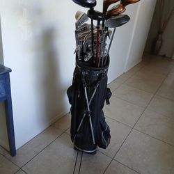 Golf Clubs With Bag And With 27 Clubs They Are Left-handed