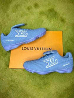 Brand New Louis Vuitton Blue Footprint Sneakers