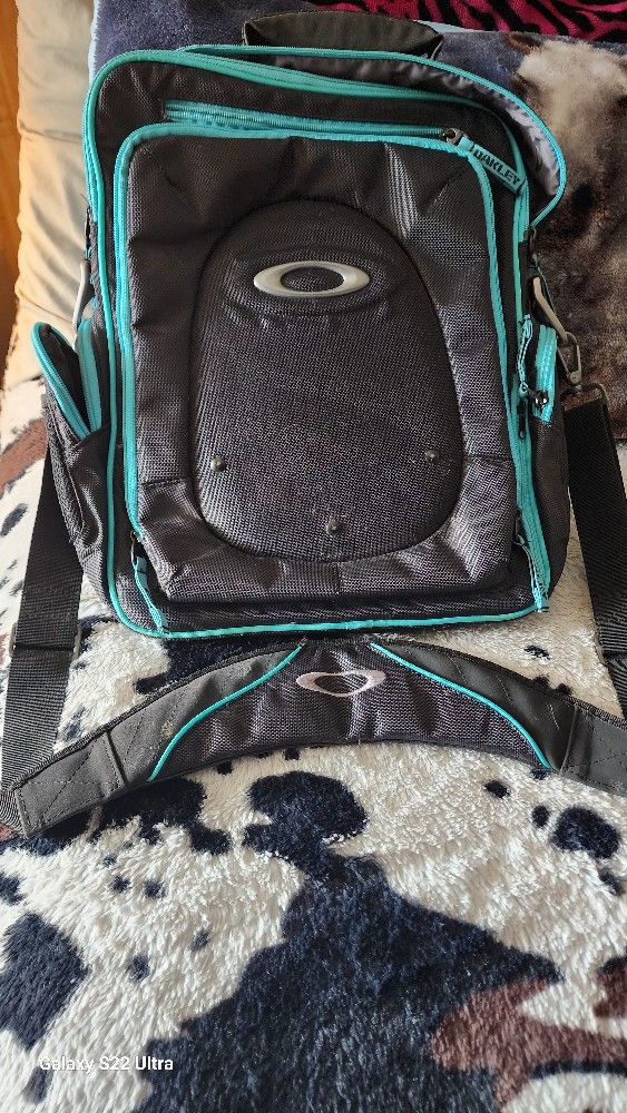 Oakley Computer Bag
