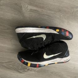 Kobe A.D. Mid “NCAA TOURNAMENT”