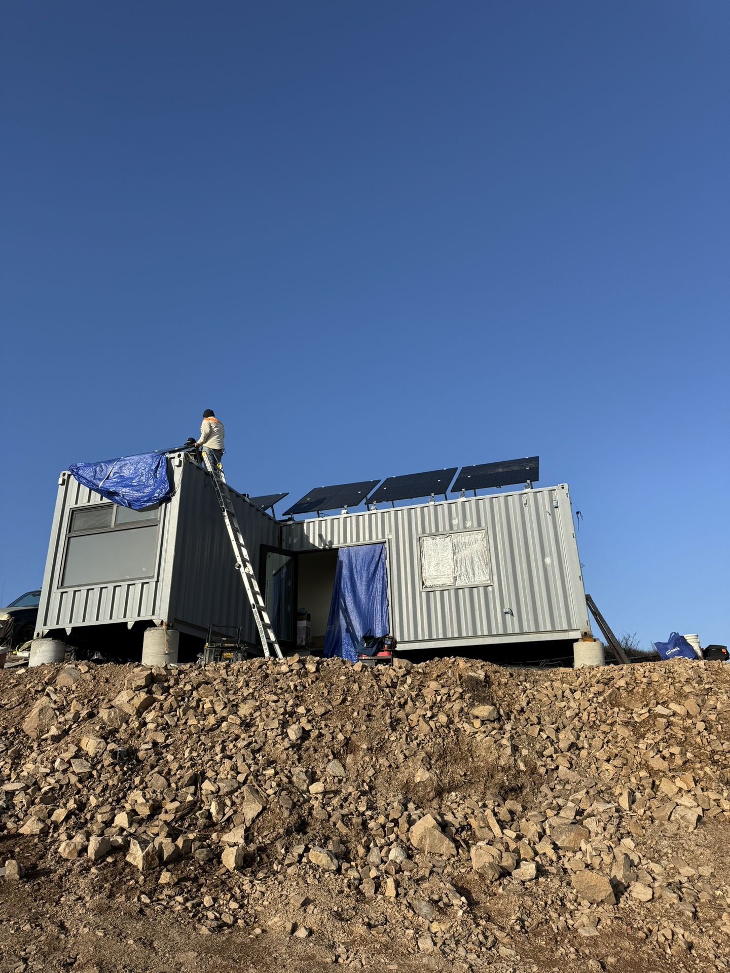 Residential/Commercial/Off-Grid Solar Installs With Batteries