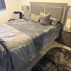 Bed frame With Headboard