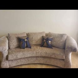 Walter E Smithe Couch