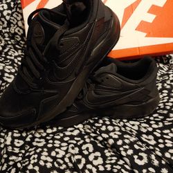 Nike LD Victory