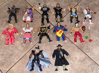 Wwe superstars Walmart loose figure lot hogan flair undertaker figures  14 total