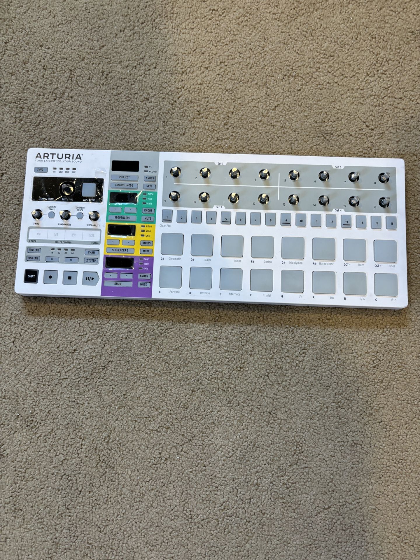 Arturia Beatstep Pro MIDI Drum Controller