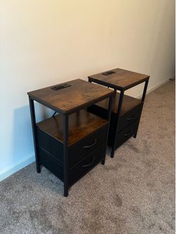 2 Night stands