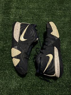 Kyrie 4 Size 9.5 
